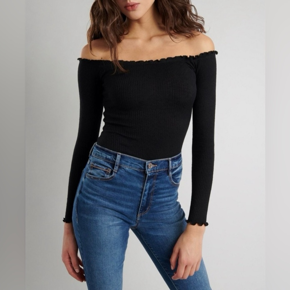 Stretchy Ribbed Off Shoulder Top